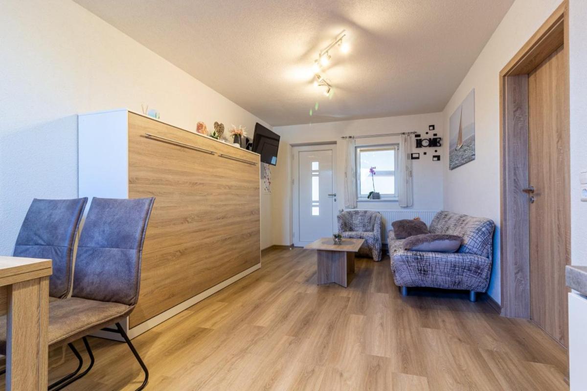 Apartment Fewo Efosa Kappel-Grafenhausen Eksteriør billede