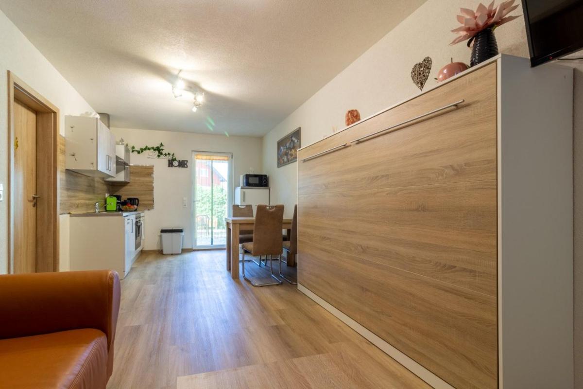 Apartment Fewo Efosa Kappel-Grafenhausen Eksteriør billede