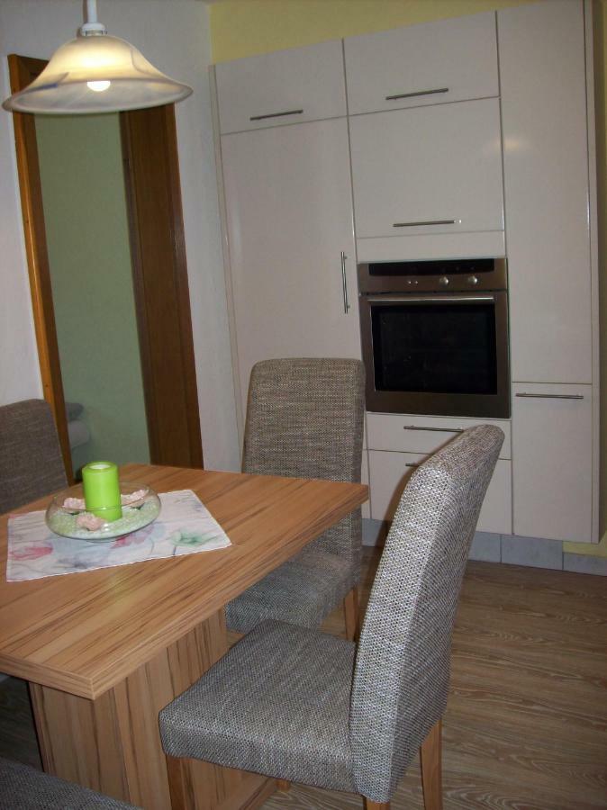 Apartment Fewo Efosa Kappel-Grafenhausen Eksteriør billede