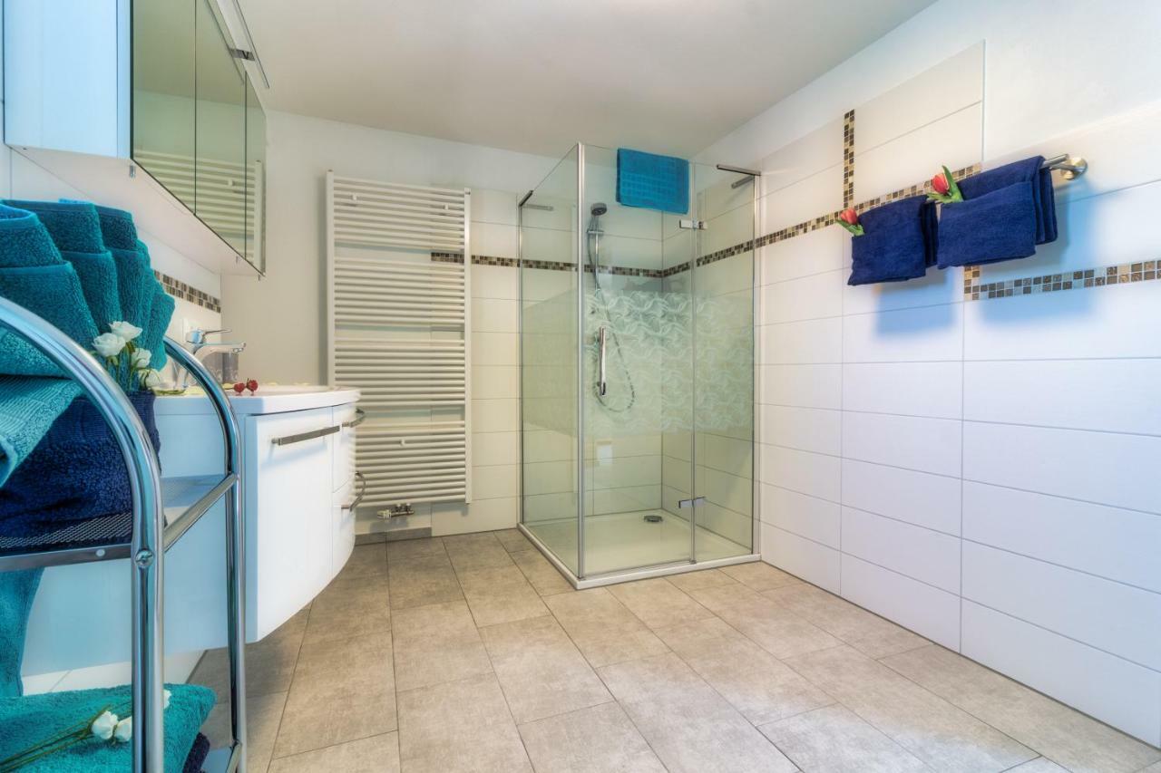 Apartment Fewo Efosa Kappel-Grafenhausen Eksteriør billede